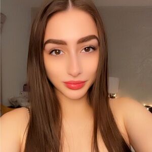 Meet your Posher, Tori